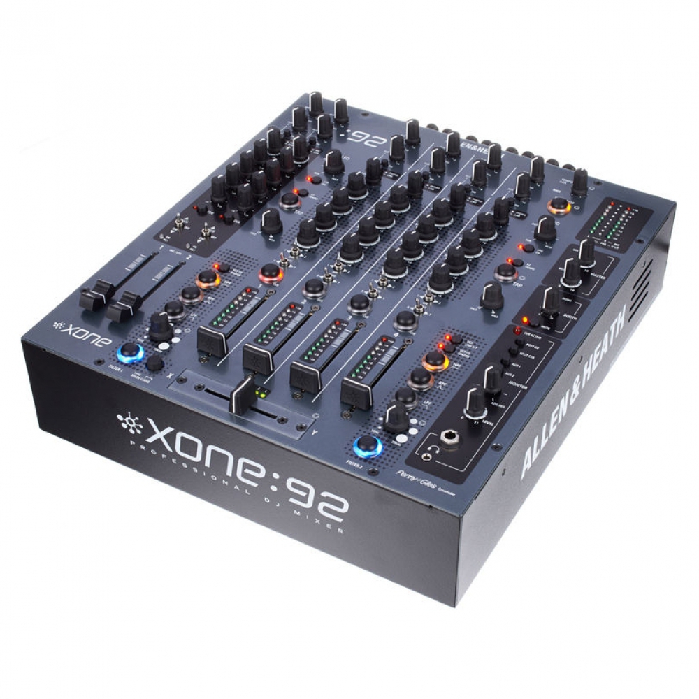 Allen & Heath X-One 92 mixer